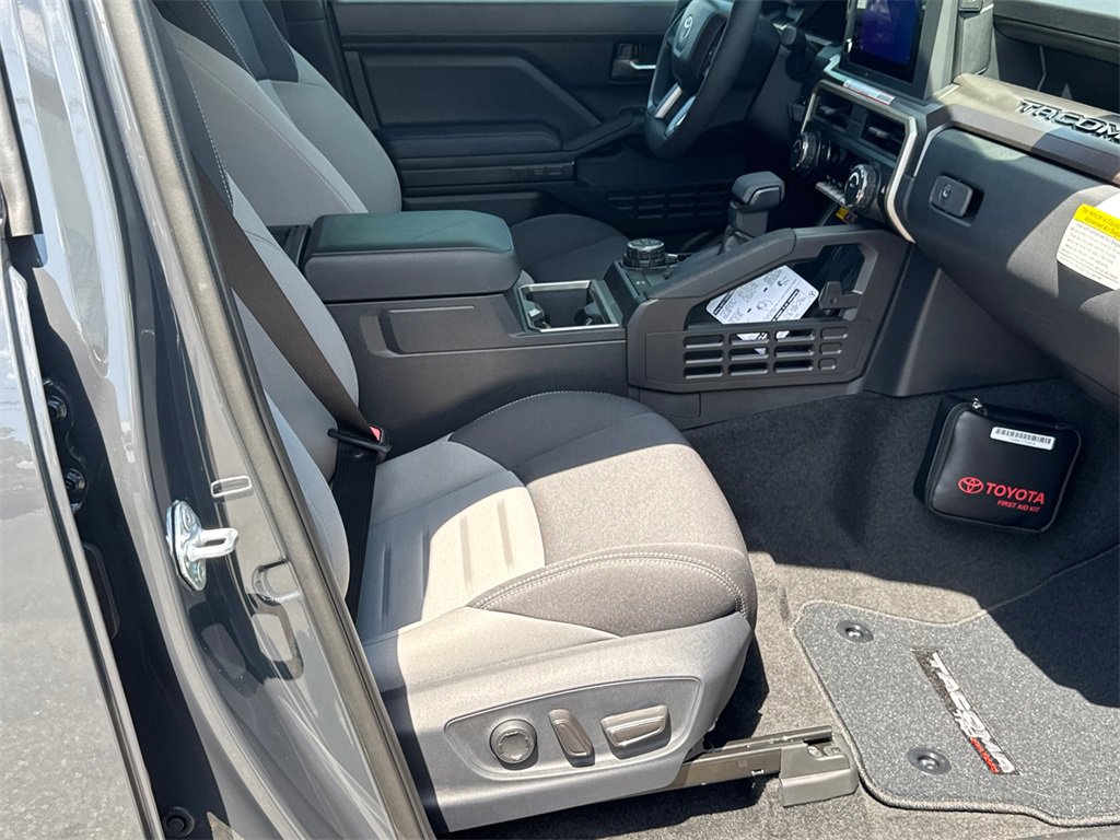 New 2025 Toyota Tacoma TRD Off-Road image 13