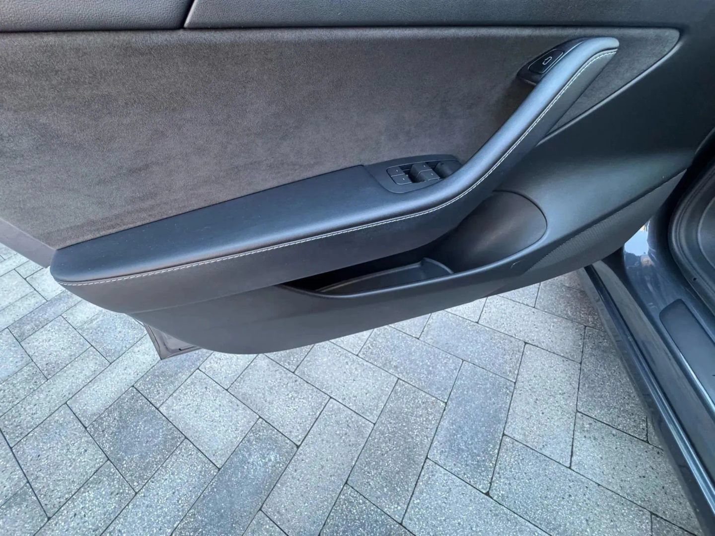 Used 2023 Tesla Model 3 Standard Range RWD image 27