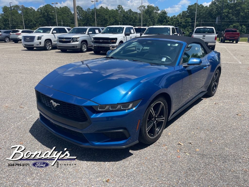 Used 2024 Ford Mustang Premium RWD image 3