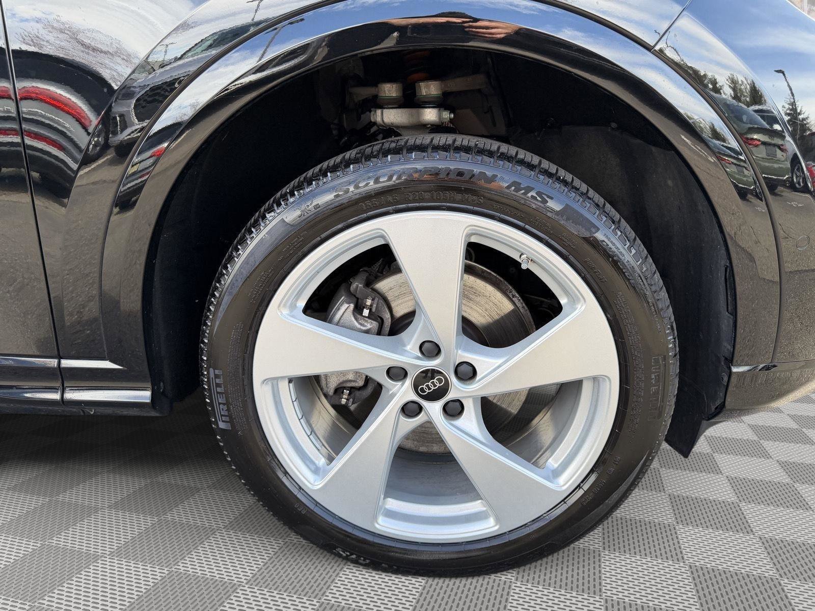 Used 2025 Audi Q5 Premium Plus w/ Premium Plus image 10