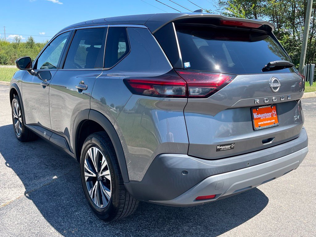 Used 2022 Nissan Rogue SV FWD image 6