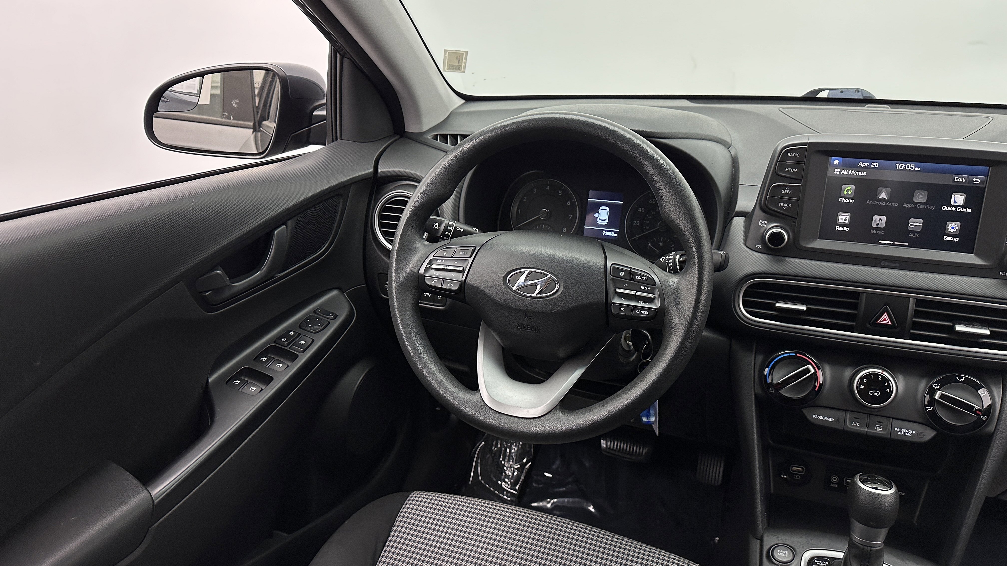 Used 2021 Hyundai Kona SE AWD/4WD image 25