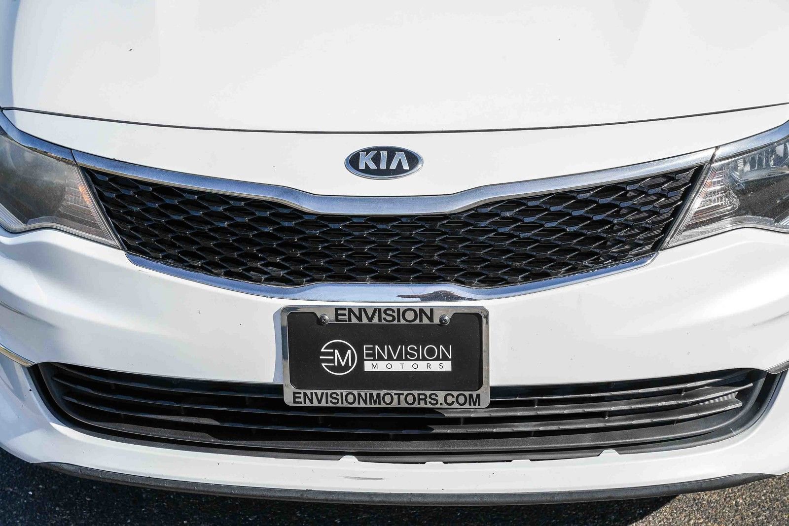 Used 2017 Kia Optima LX FWD image 7