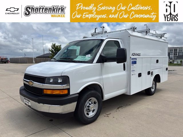 New 2026 Chevrolet Express 3500 w/ Power Convenience Package