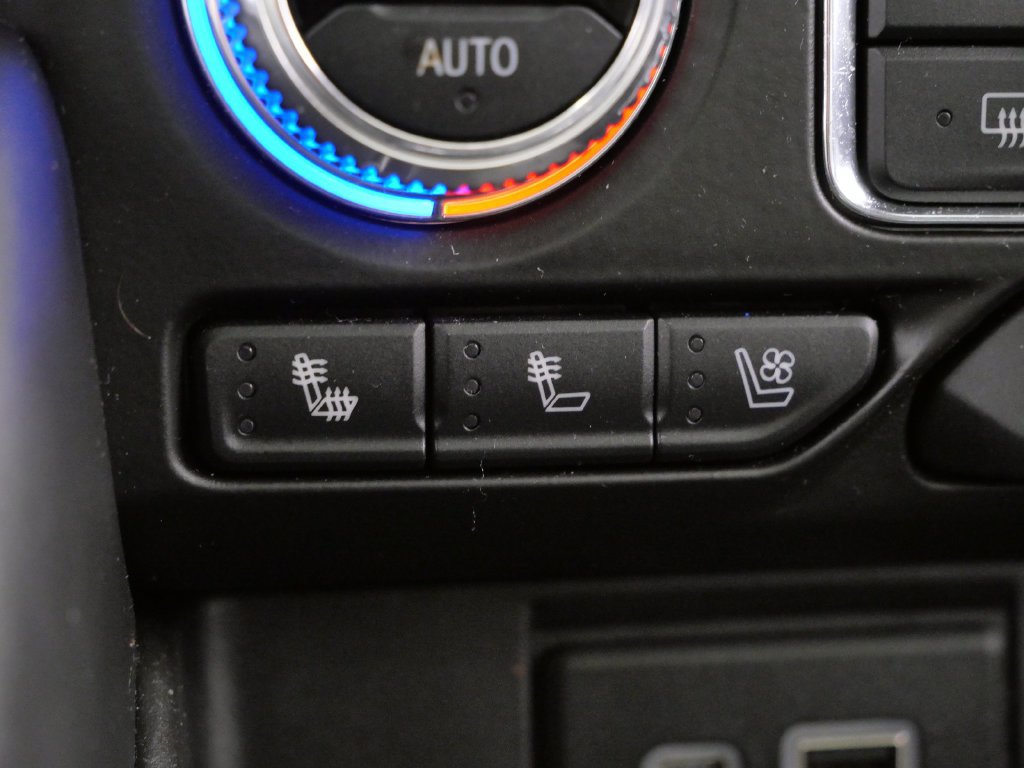 Used 2021 GMC Yukon SLT w/ SLT Luxury Plus Package AWD/4WD image 29