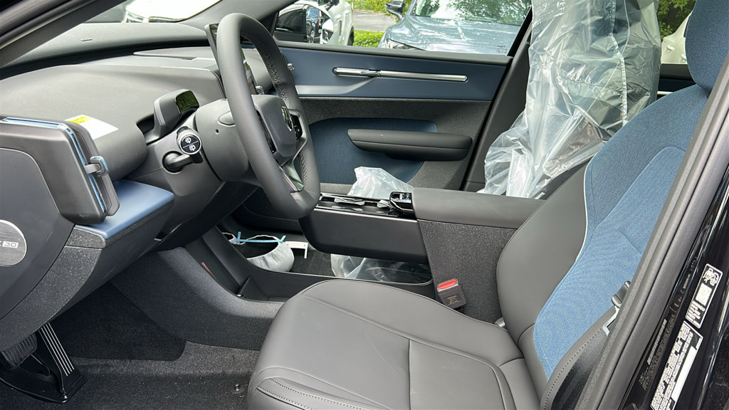 New 2026 Volvo EX30 Ultra w/ Protection Package Premier AWD/4WD image 10