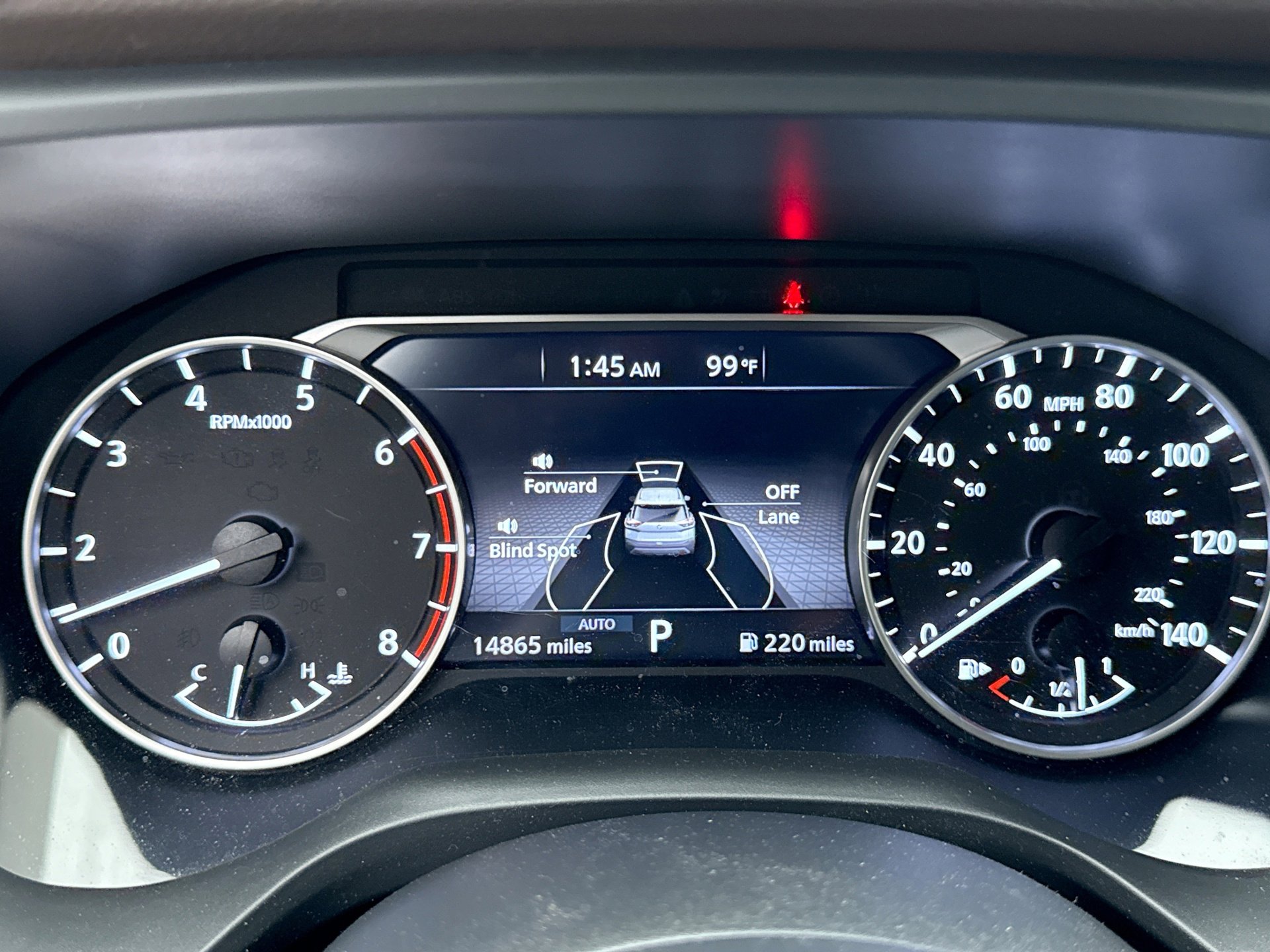Used 2023 Nissan Rogue S AWD/4WD image 9
