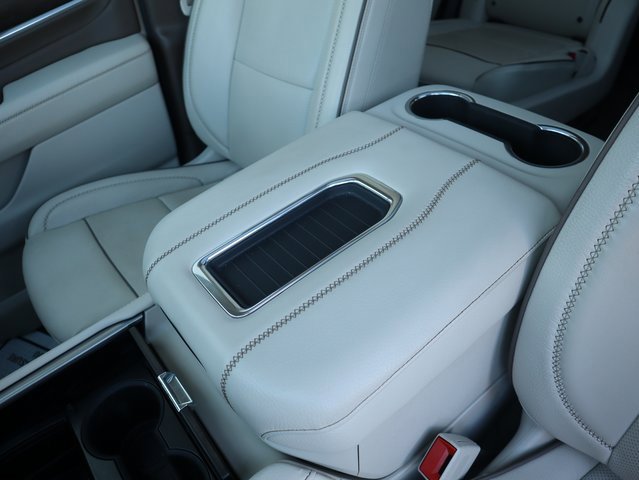 Certified 2023 GMC Yukon Denali w/ Max Trailering Package image 30