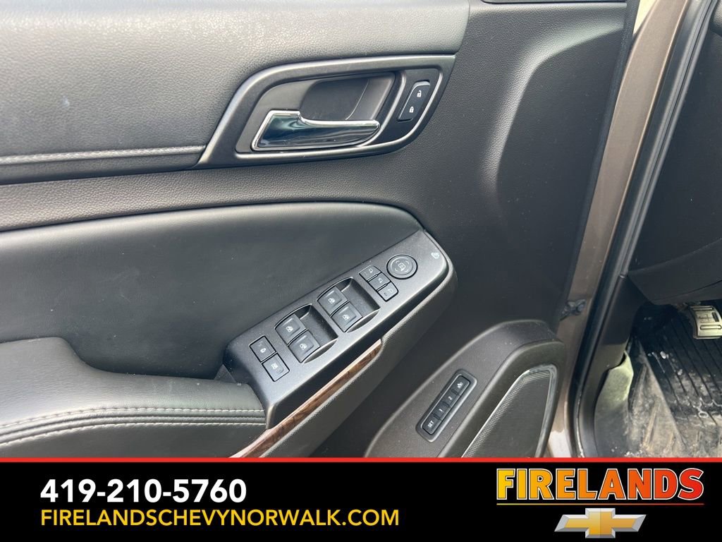 Used 2016 Chevrolet Suburban LT image 22