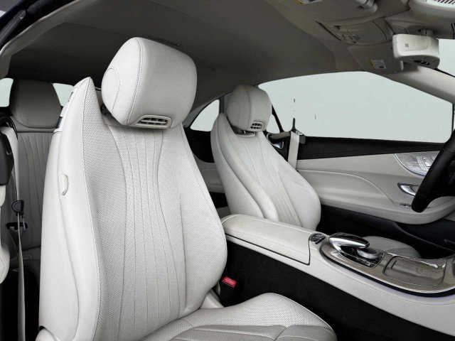 Used 2019 Mercedes-Benz E 450 4MATIC Cabriolet image 59