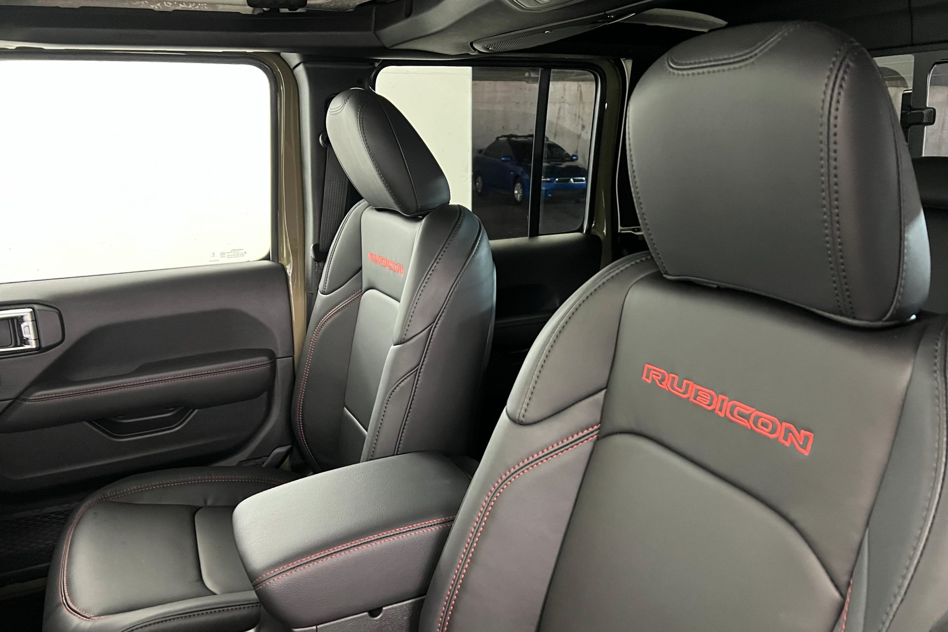 New 2025 Jeep Gladiator Rubicon AWD/4WD image 16
