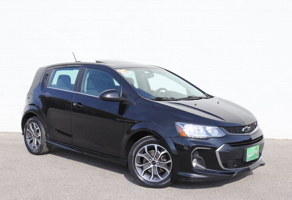 Used 2018 Chevrolet Sonic LT w/ True North Edition FWD image 1