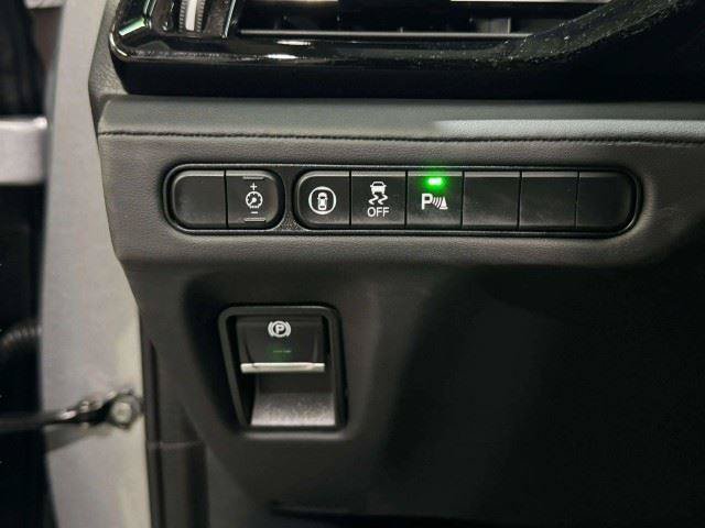 Used 2024 Acura MDX w/ Technology Package FWD image 29