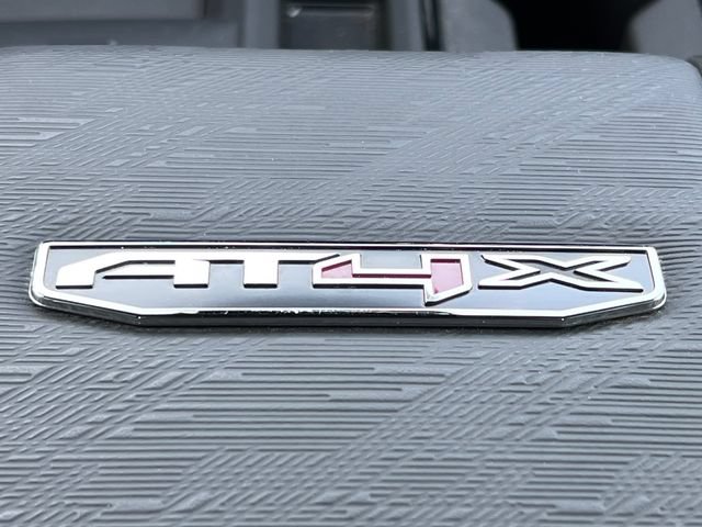 Used 2025 GMC Sierra 2500 AT4X AWD/4WD image 17