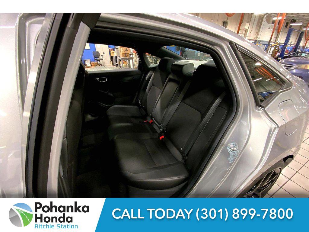 Used 2025 Honda Civic Sport image 19