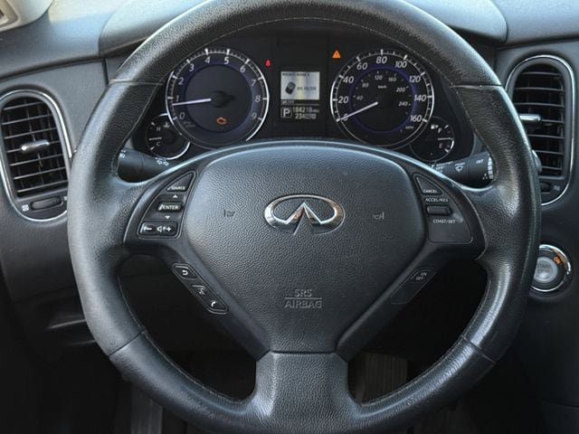Used 2017 INFINITI QX50 2WD w/ Premium Plus Package image 12