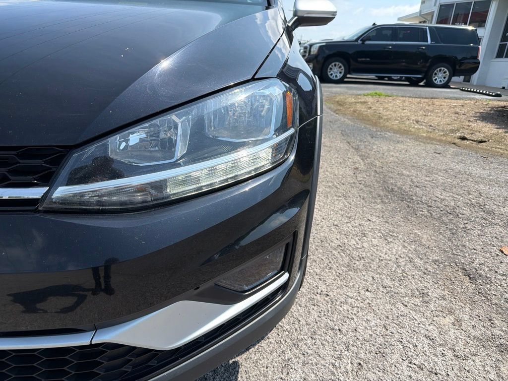 Used 2018 Volkswagen Golf Alltrack SE AWD/4WD image 7