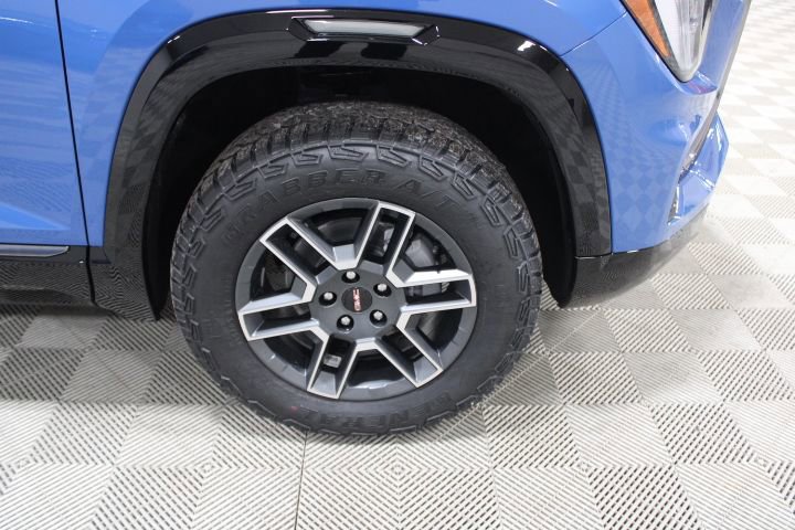 New 2026 GMC Terrain AT4 w/ Convenience Package III image 43