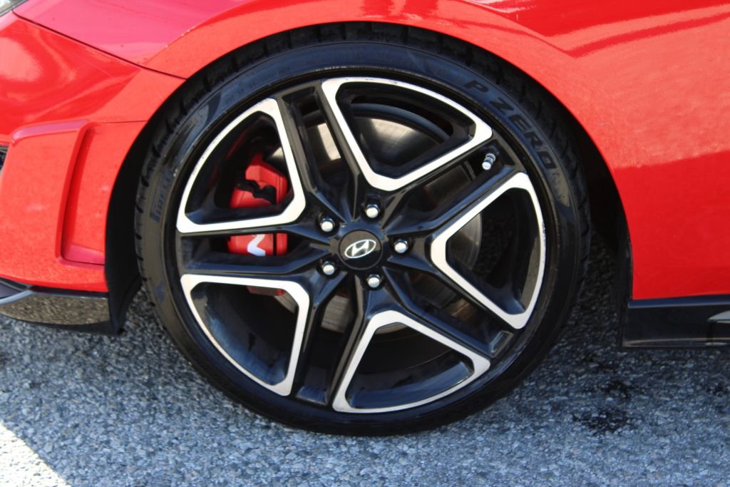 Used 2022 Hyundai Veloster N image 8