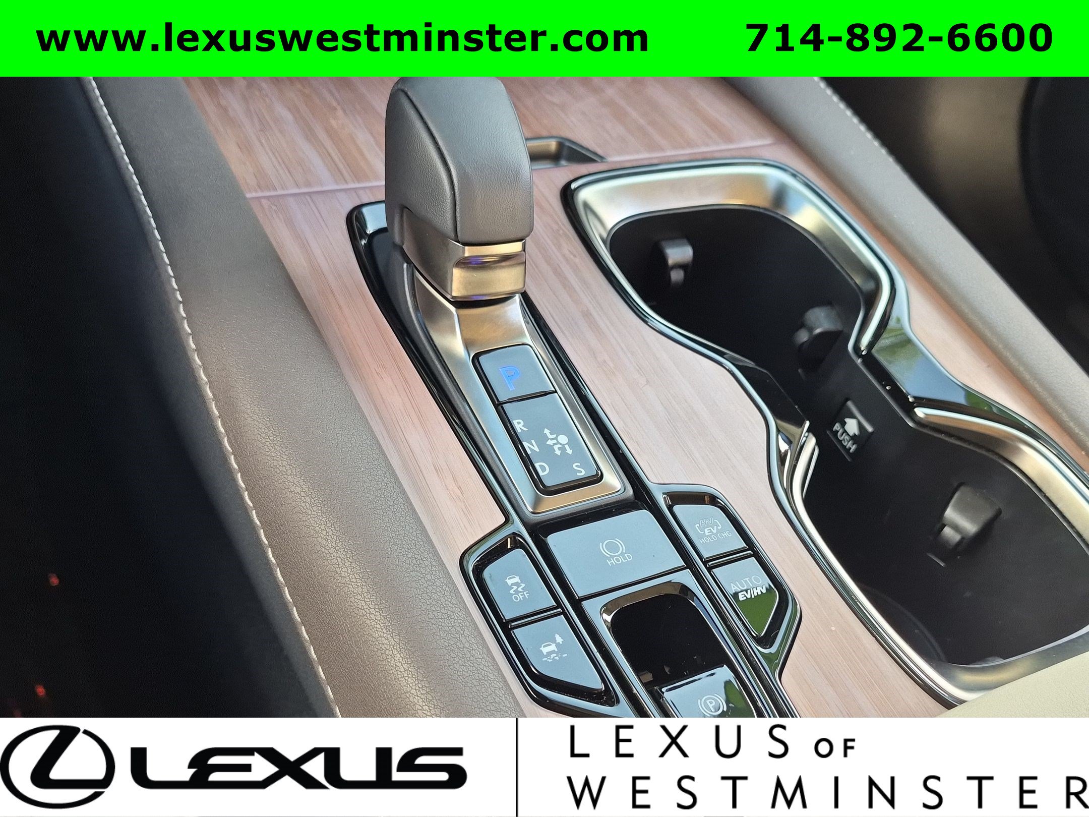 Used 2025 Lexus RX 450h AWD w/ Convenience Package image 21