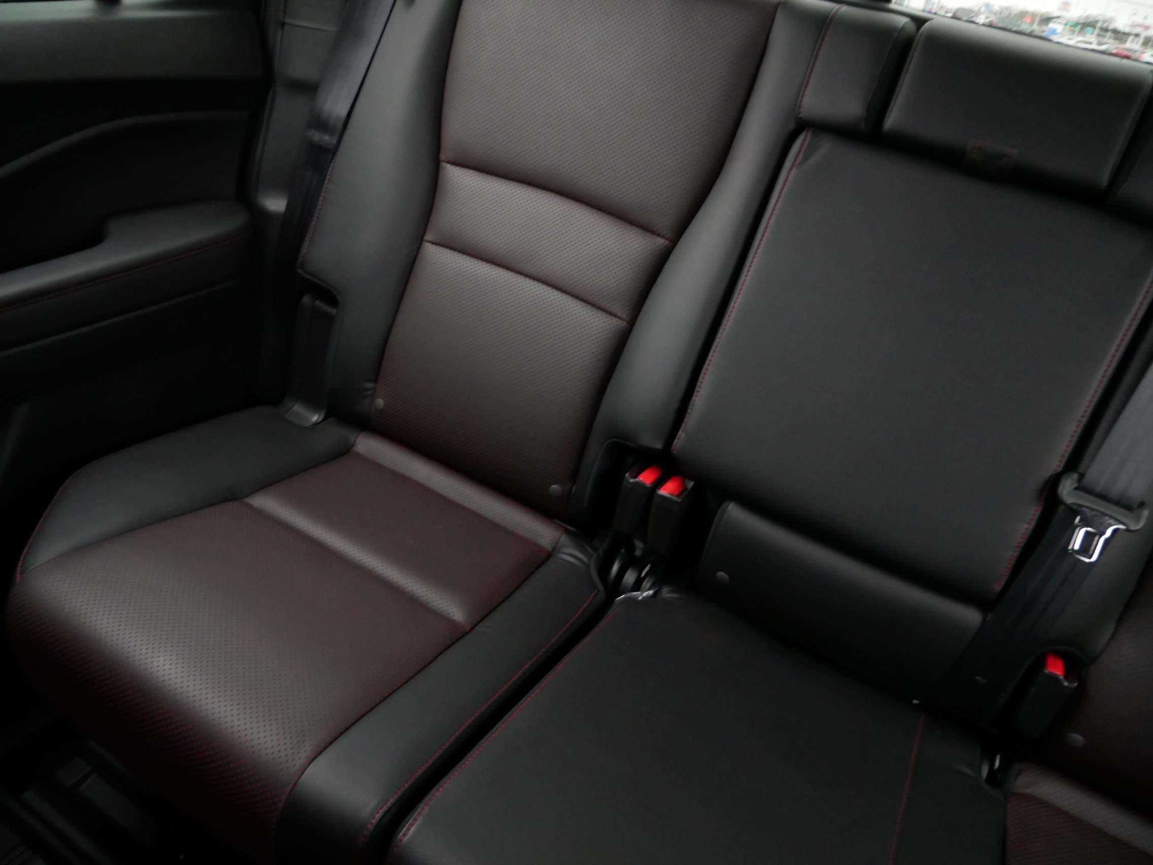 Used 2025 Honda Ridgeline Black Edition image 12