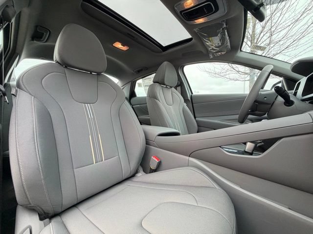New 2026 Hyundai Elantra SEL Sport Premium FWD image 20