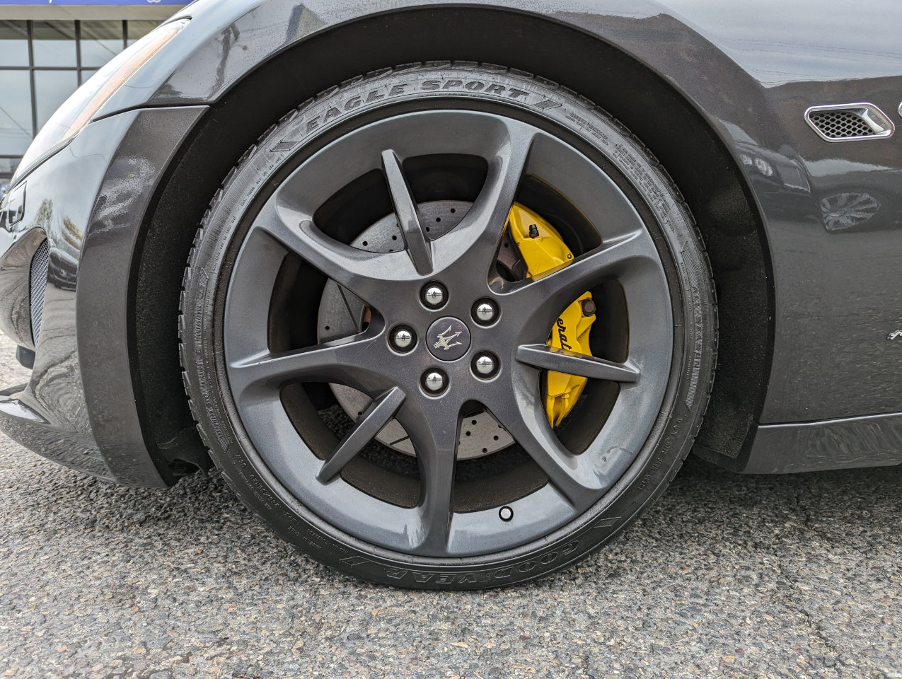 Used 2014 Maserati GranTurismo MC image 40