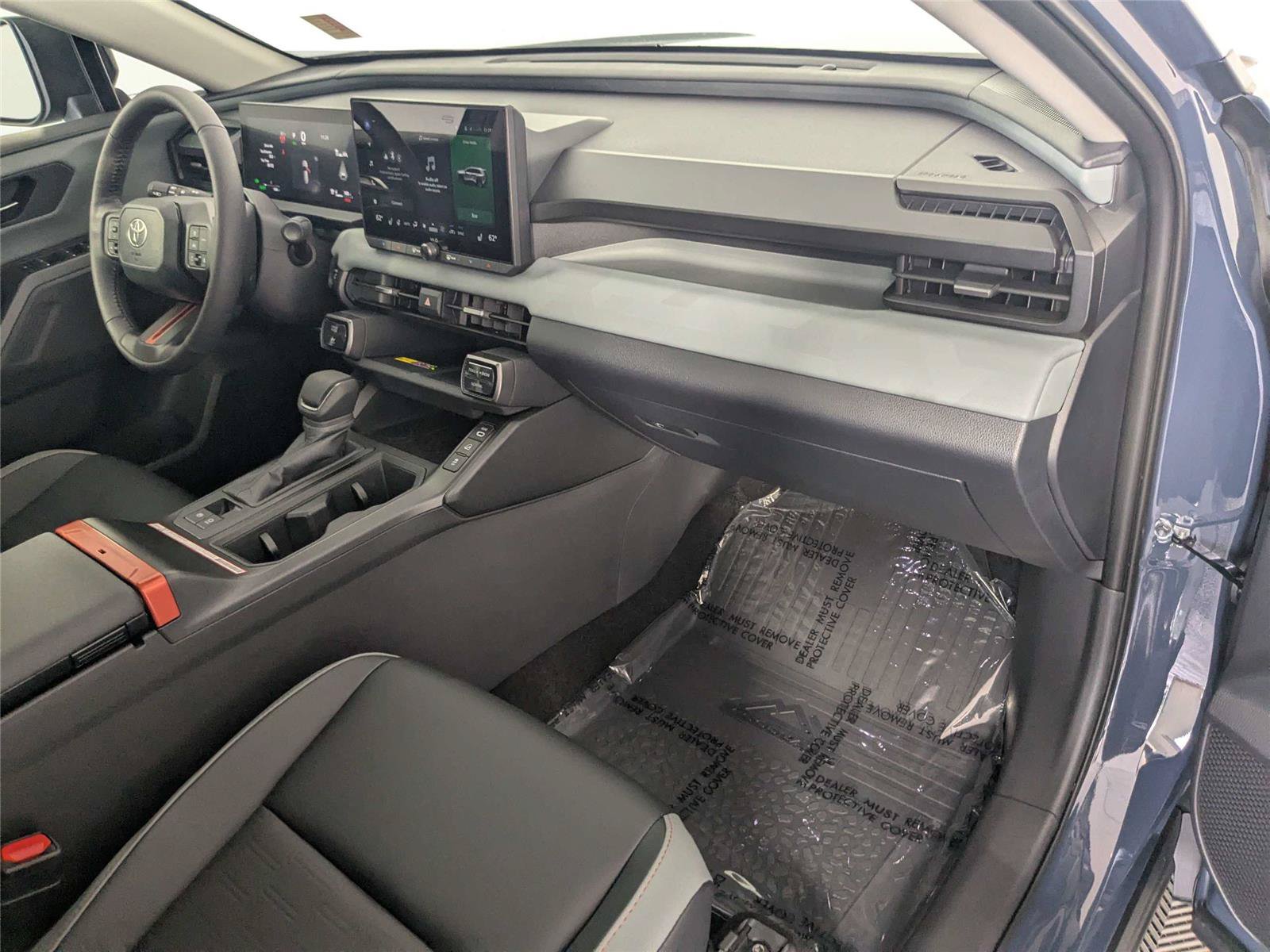 Certified 2026 Toyota RAV4 AWD image 32