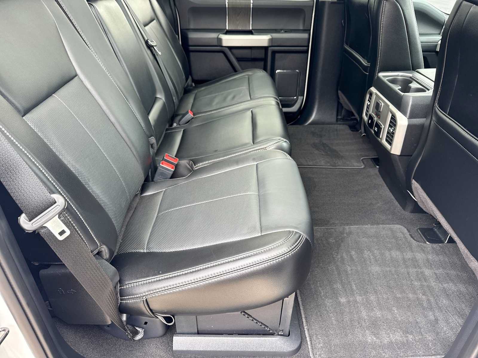 Used 2020 Ford F250 Lariat w/ Lariat Ultimate Package AWD/4WD image 21