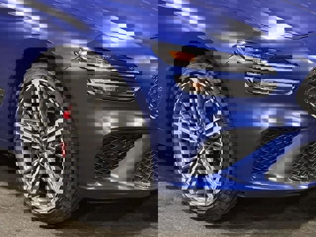 Used 2025 Genesis G70 2.5T w/ Sport Prestige Package image 12