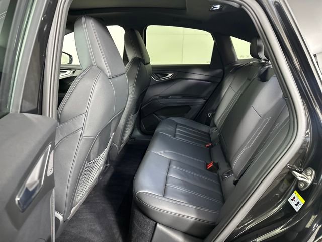 Used 2024 Audi Q4 e-tron Prestige w/ Black Optic Plus Package image 24