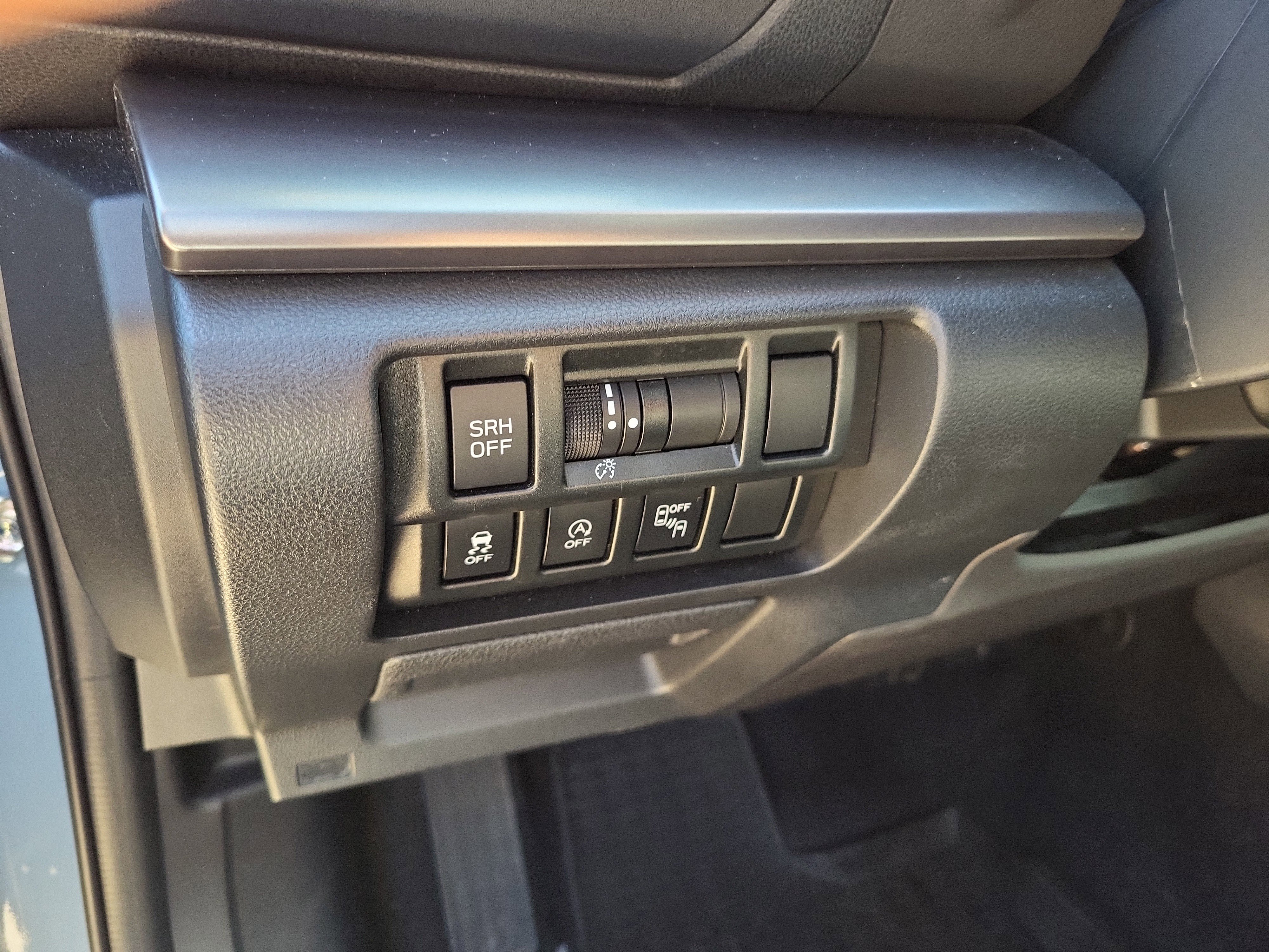 Used 2023 Subaru Crosstrek 2.5i Limited w/ Moonroof Package image 17