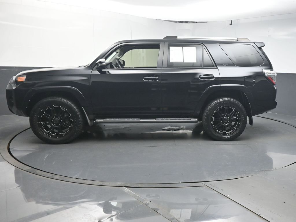 Used 2019 Toyota 4Runner SR5 Premium AWD/4WD image 5