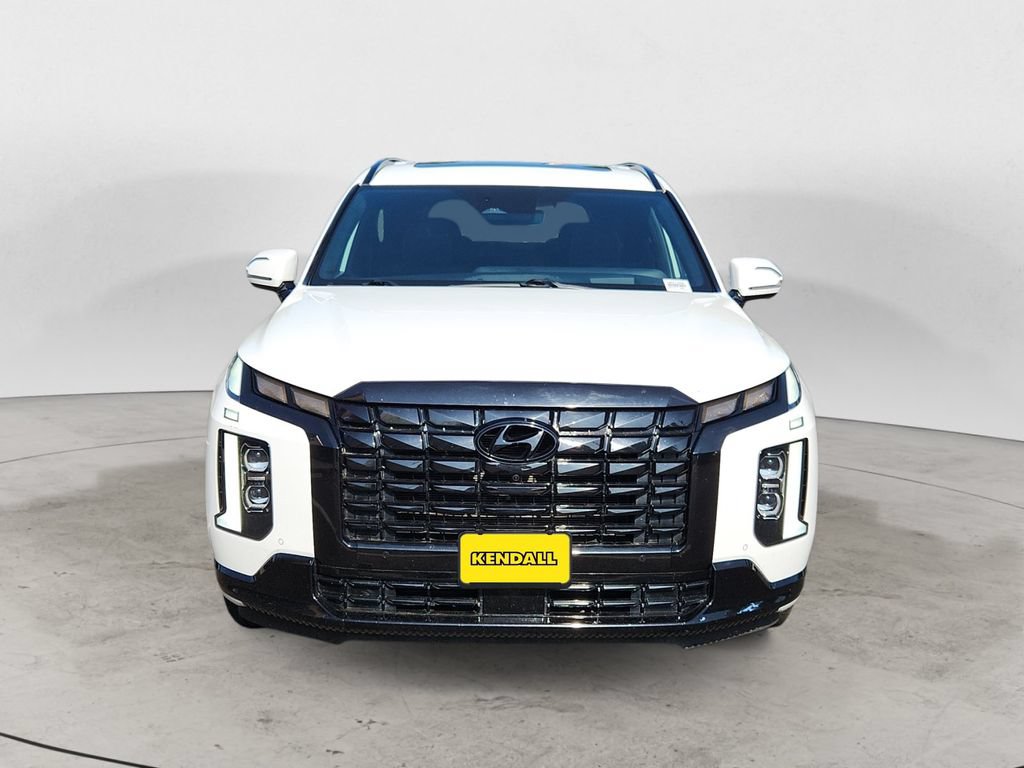 Used 2024 Hyundai Palisade Calligraphy AWD/4WD image 2