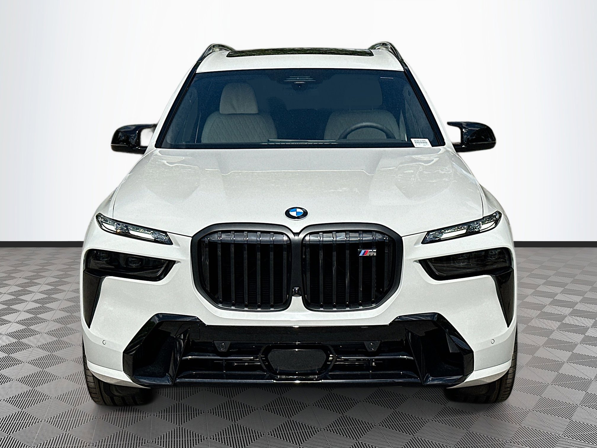 New 2026 BMW X7 M60i image 2