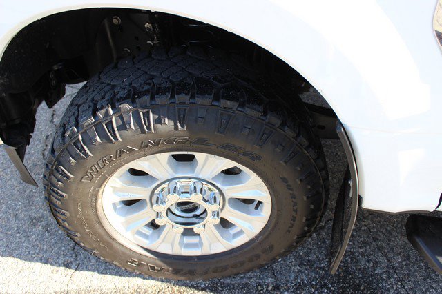 Used 2022 Ford F350 XLT w/ XLT Value Package image 6