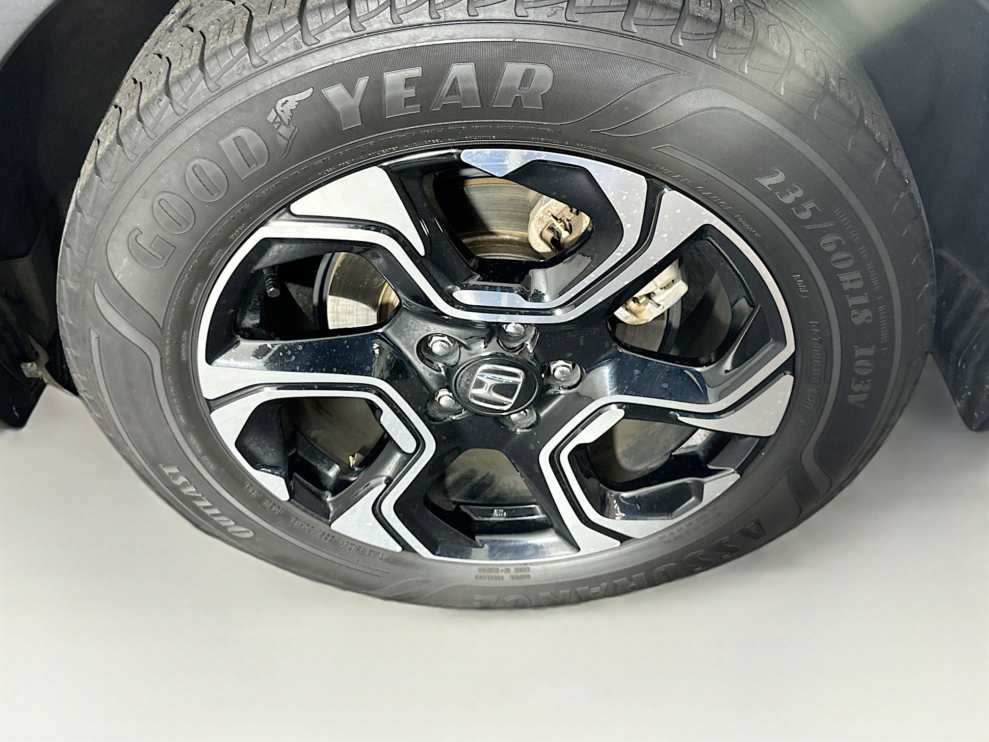 Used 2019 Honda CR-V Touring image 11