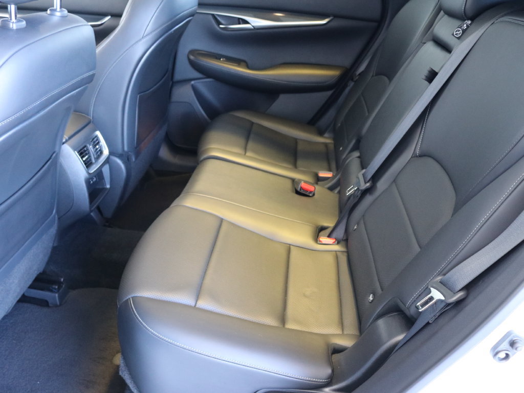Used 2023 INFINITI QX50 Sport AWD/4WD image 33