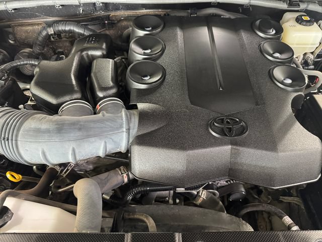 Used 2022 Toyota 4Runner SR5 Premium AWD/4WD image 6