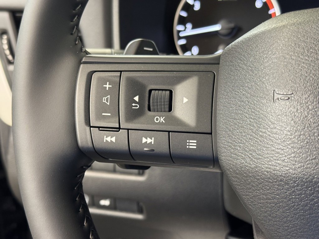 New 2026 Nissan Rogue SV image 32