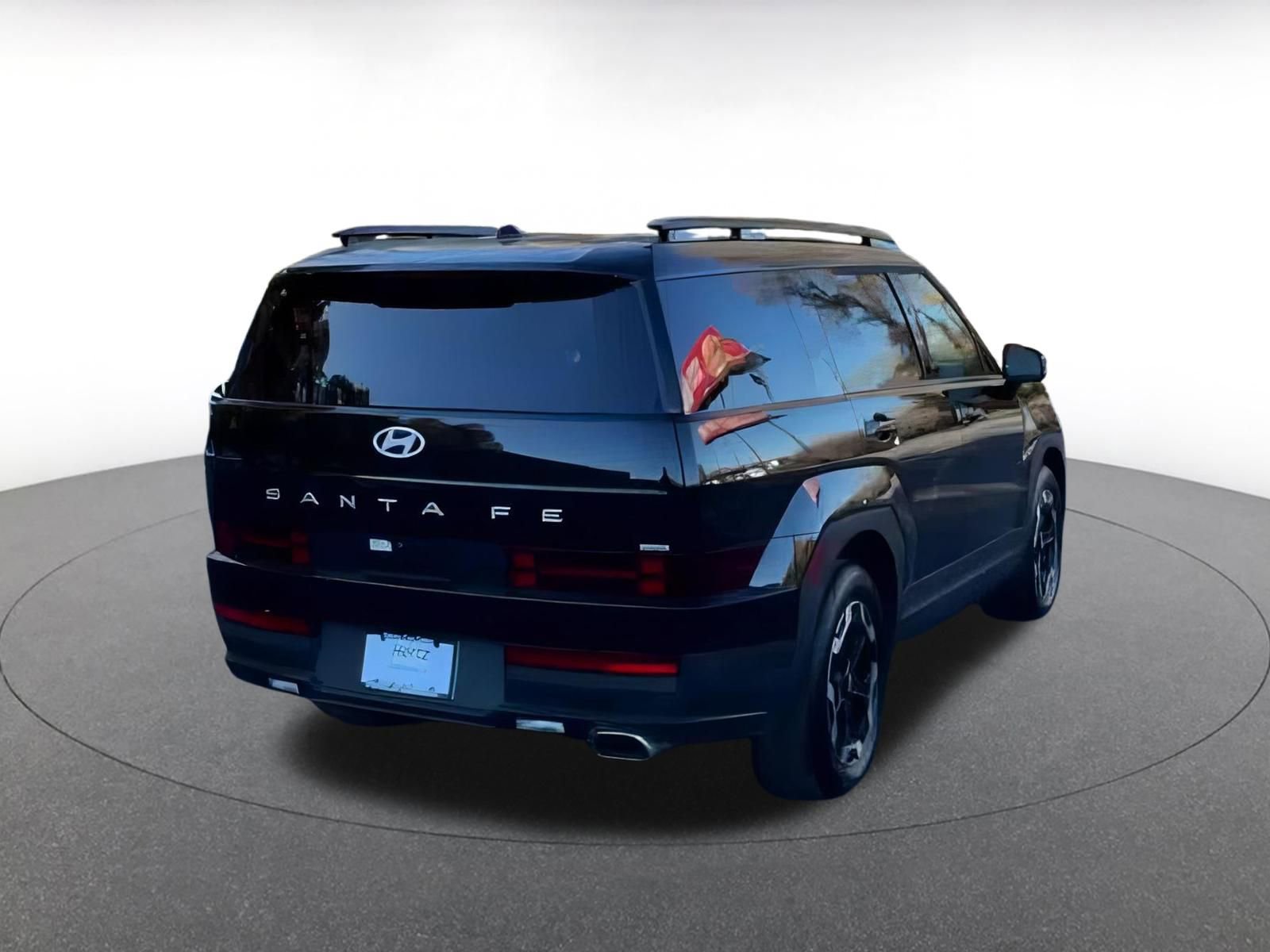 Used 2025 Hyundai Santa Fe SEL image 11
