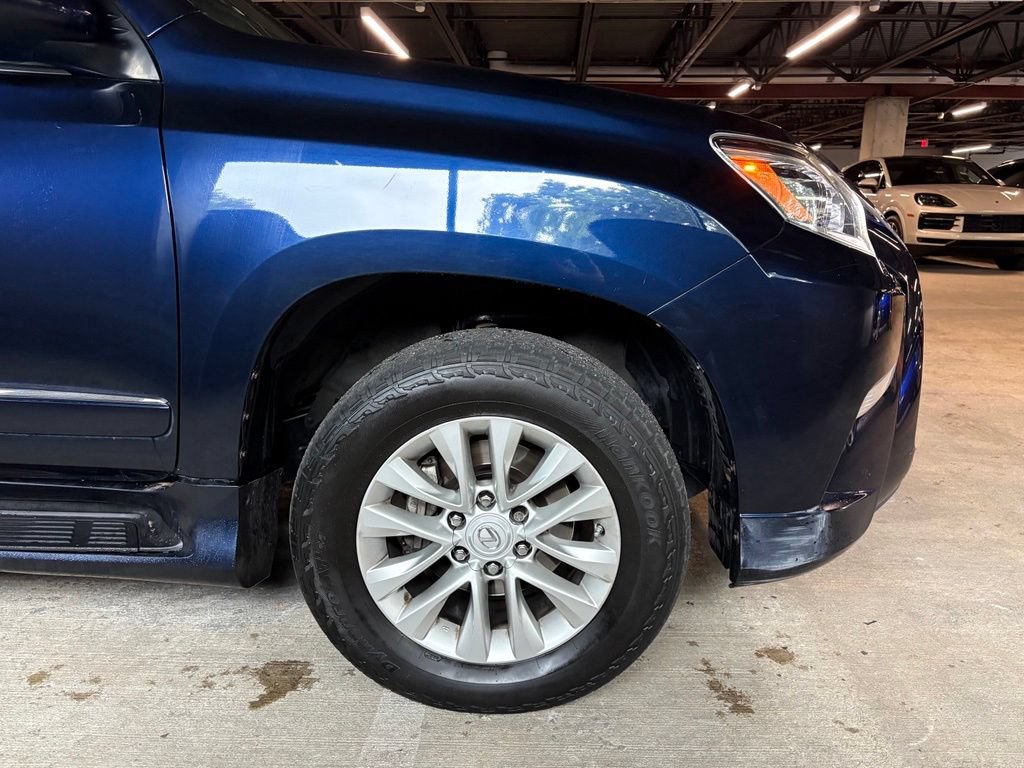 Used 2017 Lexus GX 460 Premium w/ Premium Package AWD/4WD image 11