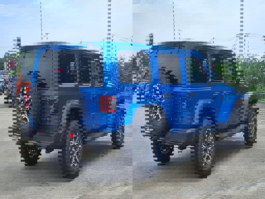 New 2025 Jeep Wrangler Sahara image 5