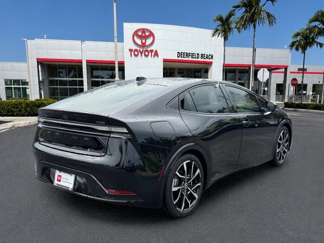 Used 2024 Toyota Prius Prime FWD image 7
