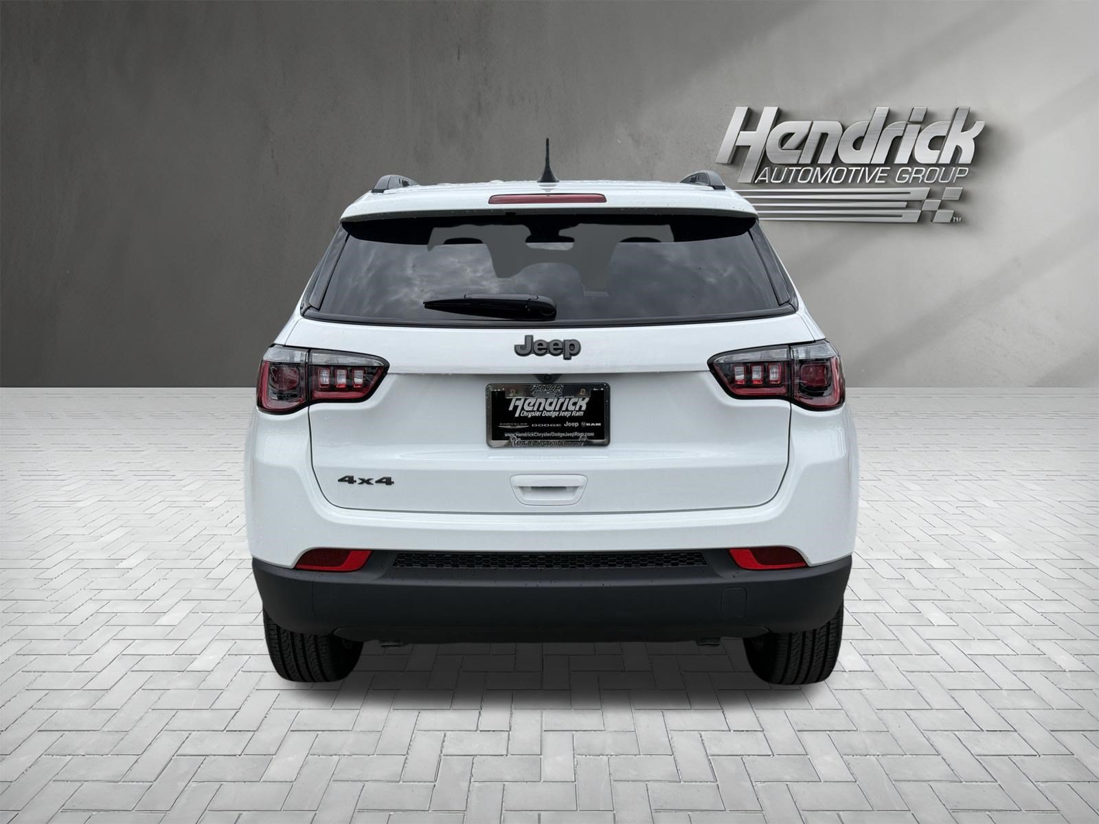 New 2026 Jeep Compass Latitude AWD/4WD image 9