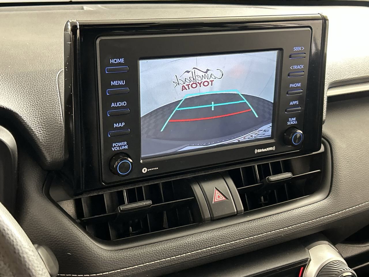 Used 2022 Toyota RAV4 XLE w/ Convenience Package image 18