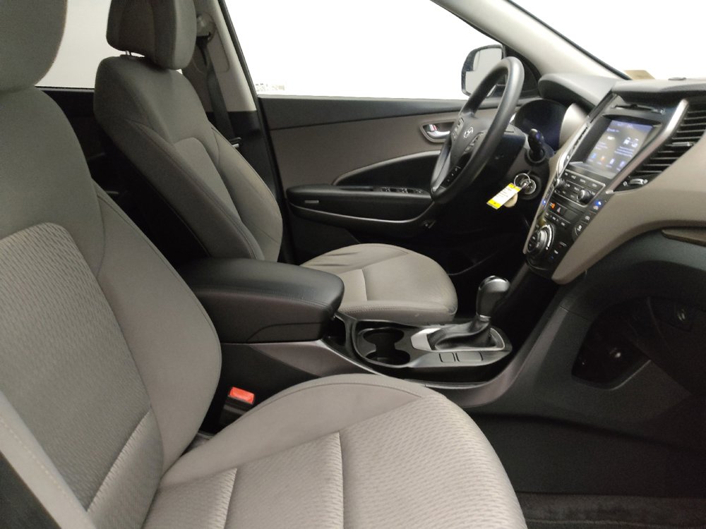 Used 2018 Hyundai Santa Fe SE FWD image 21