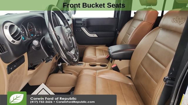 Used 2011 Jeep Wrangler Unlimited Rubicon w/ Dual Top Group image 12