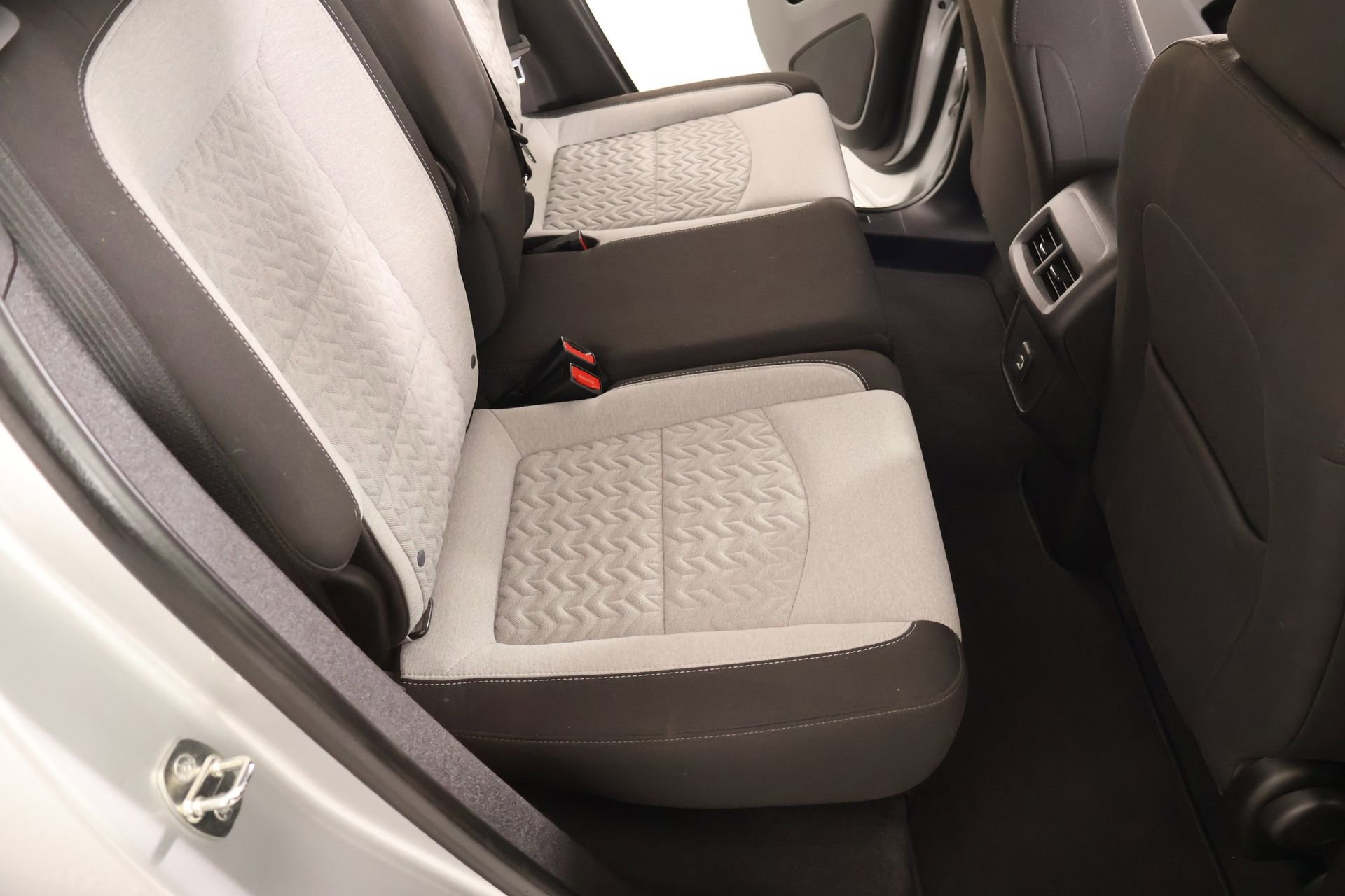 Used 2022 Chevrolet Equinox LT FWD image 13