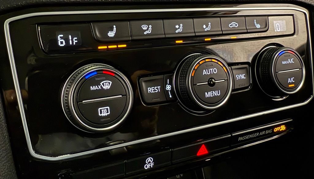 Used 2022 Volkswagen Atlas SEL image 27